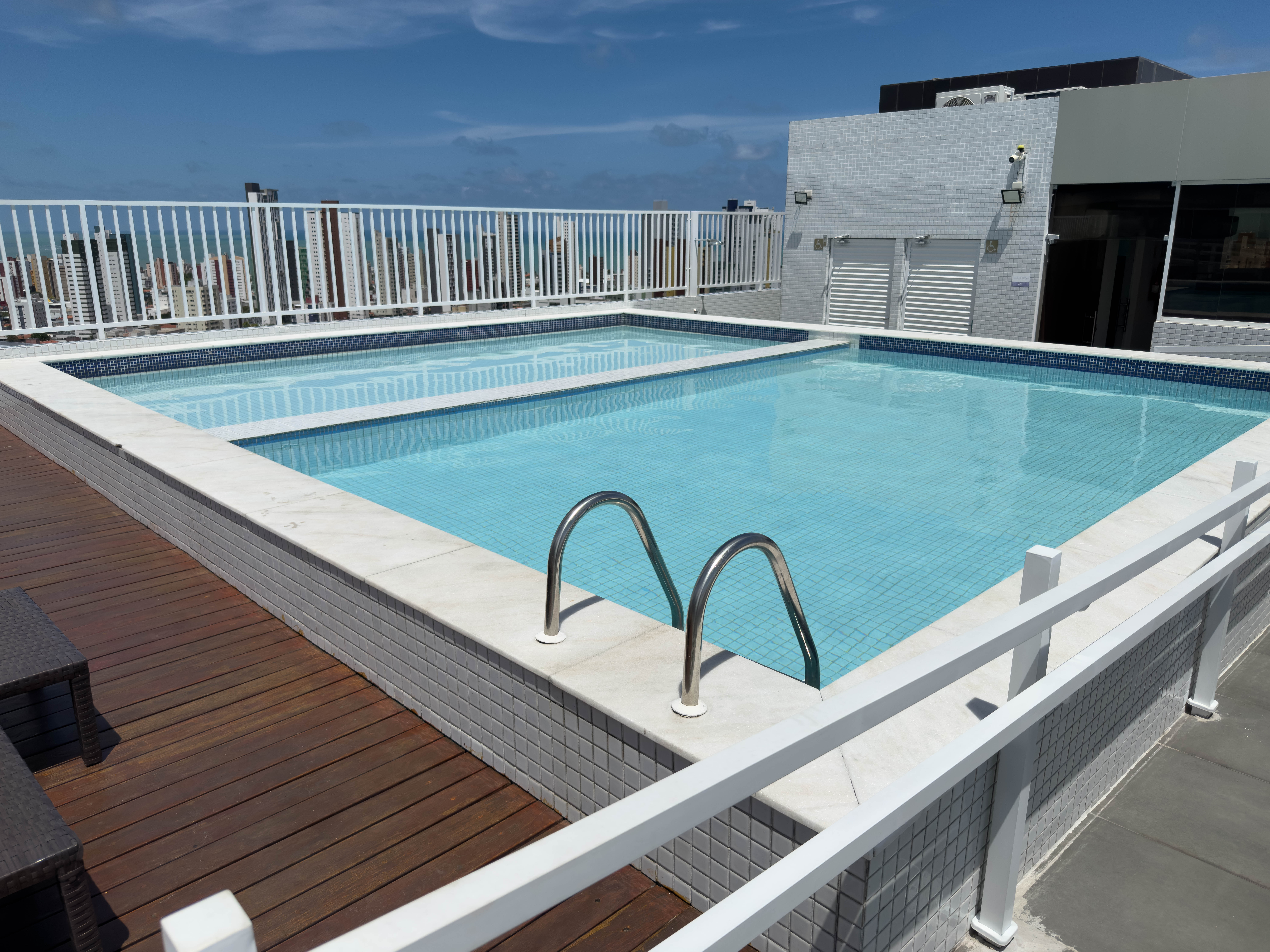 Flat com piscina em João Pessoa